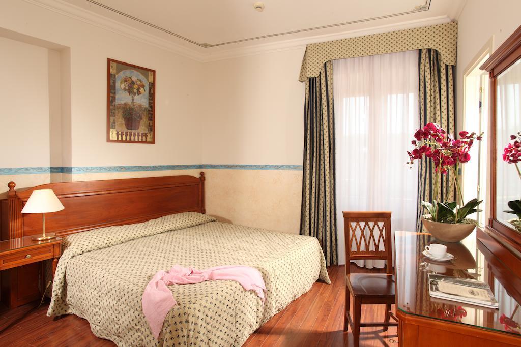 Hotel Alessandrino Roma Oda fotoğraf